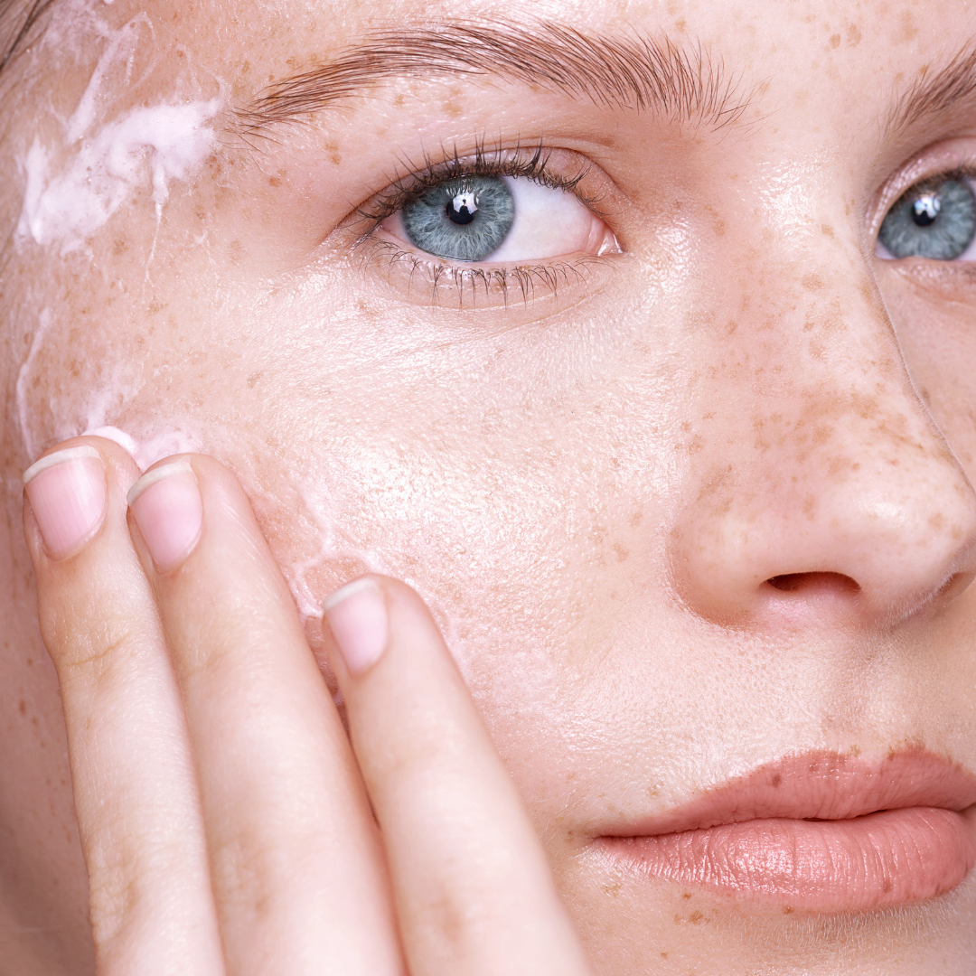 Mild Face Wash with Cucumber Extract & Rose Water