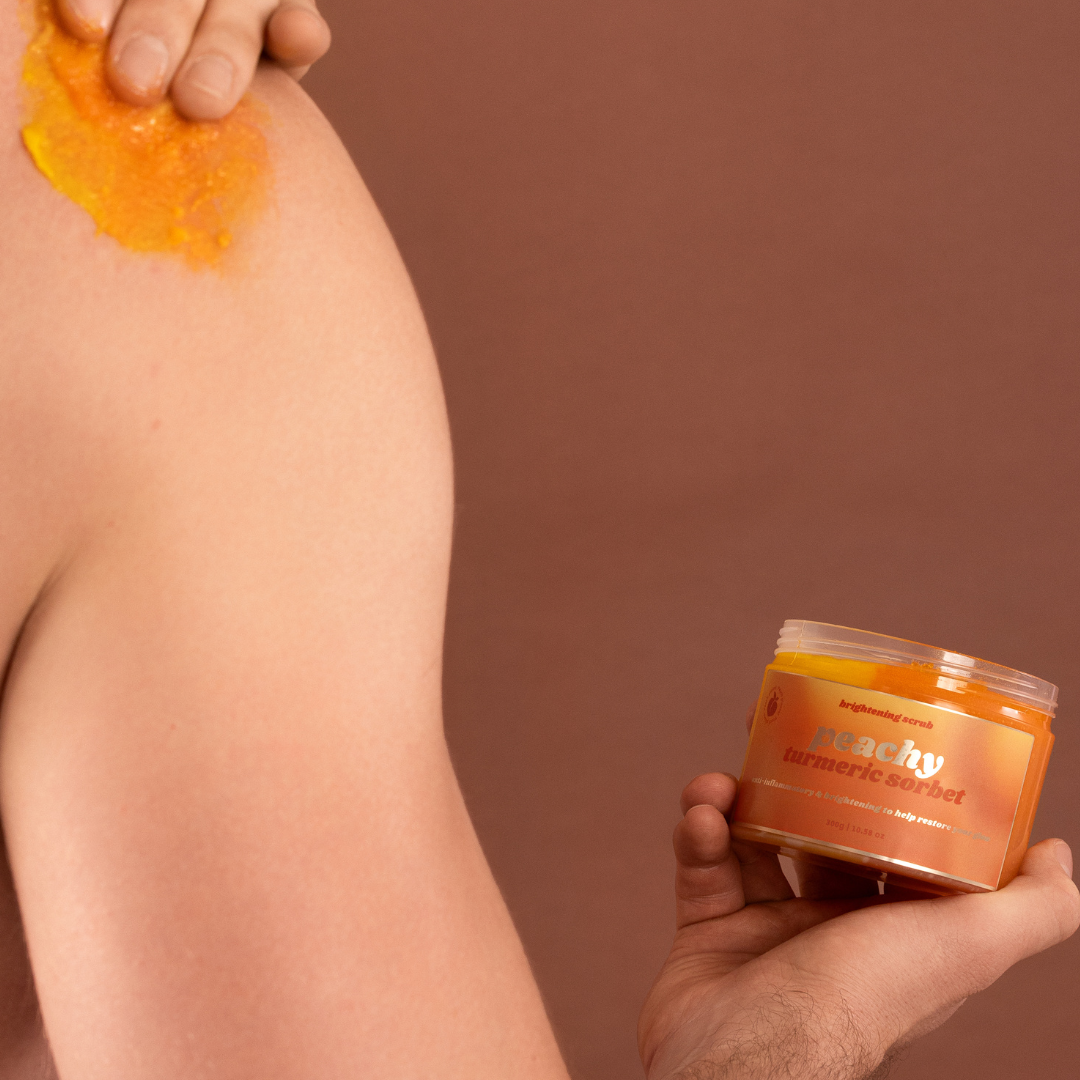 Brightening Turmeric &amp; Peach Body Scrub with Turmeric Root Extract