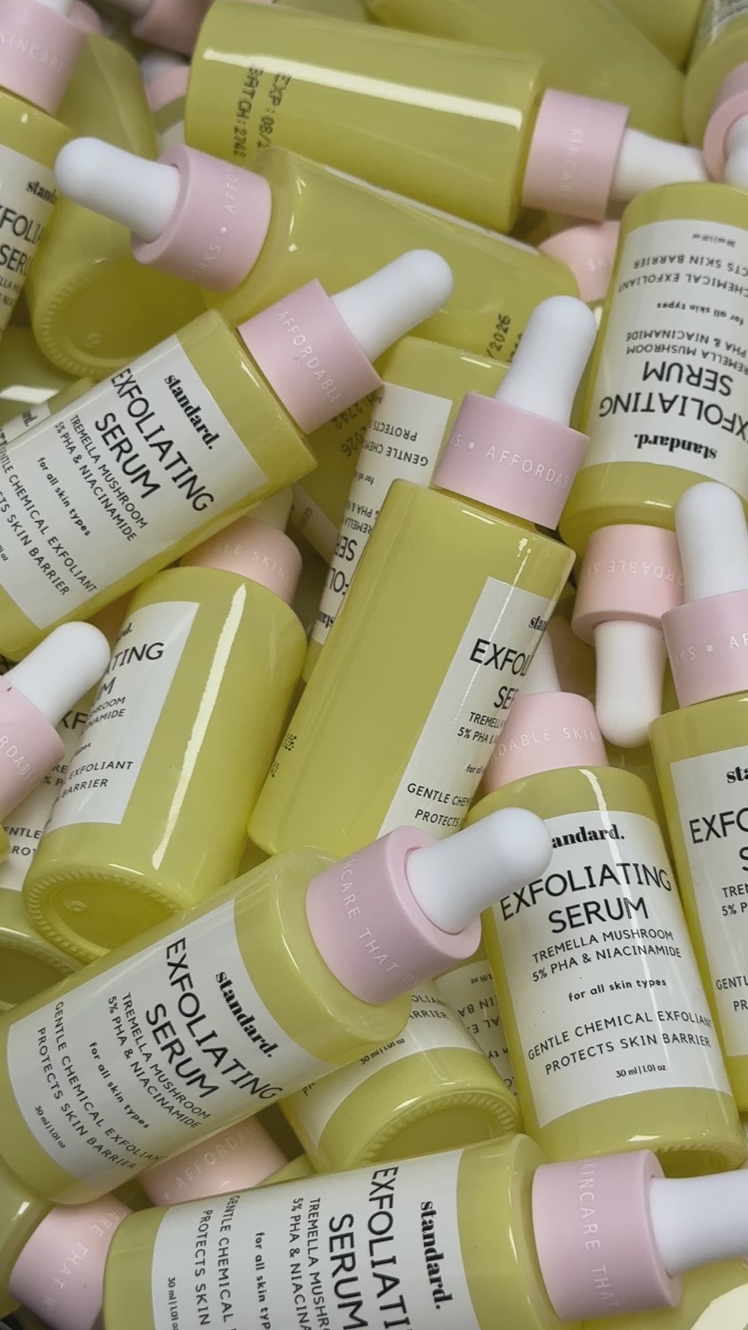 Exfoliating Mushroom Serum with 5% PHA, Tremella Mushroom, Hyaluronic Acid &amp; Niacinamide